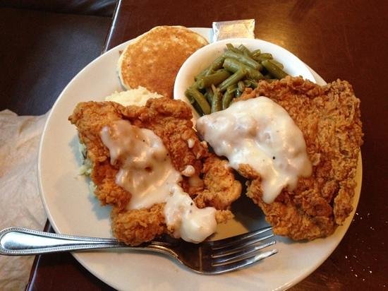 Puckett's Restaurant signature dishes Puckett’s BBQChicken Fried ChickenPiggy Mac